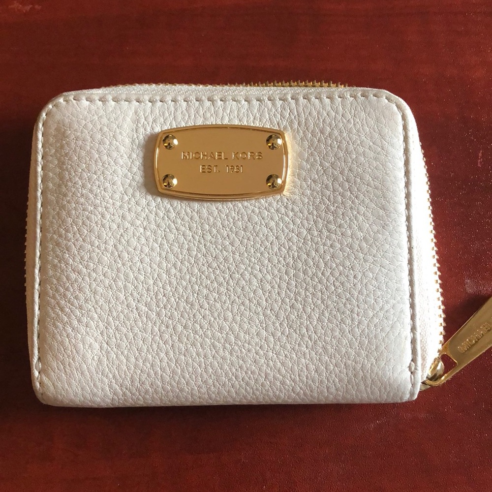 Authentic Michael Kors Wallet - NWOT